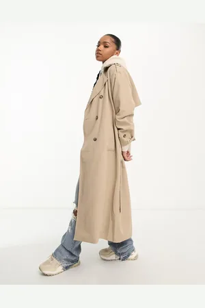 VERO MODA Gabardina larga color con cinturón de -Beis neutro