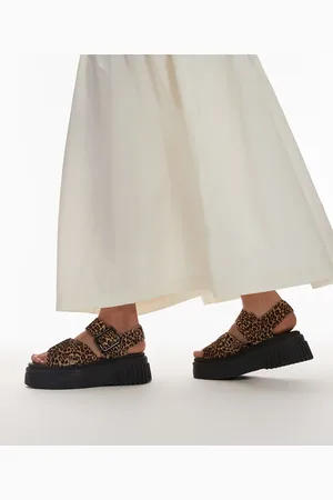 Clarks Sandalias con estampado de leopardo Evamar Wish de