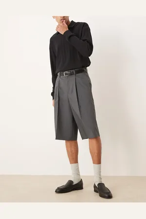 ASOS Pantalones cortos de vestir extragrandes de estilo bermudas con raya diplomática y pinzas de