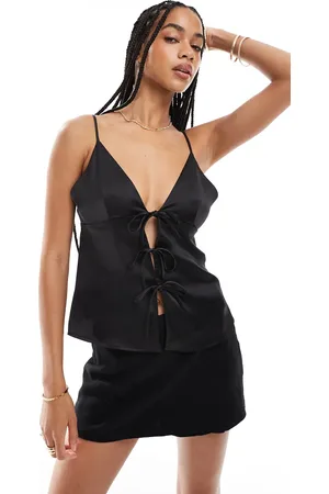 ONLY Top de tirantes con lazada delantera de satén de