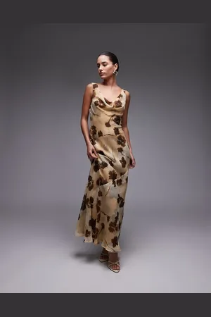 Topshop Vestido largo amarillo pastel con estampado floral, cuello desbocado y diseño de dos capas de