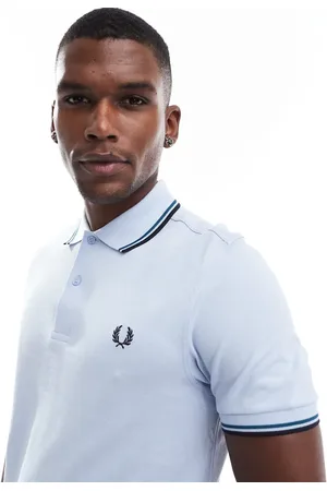 Fred Perry Polo en azul claro con ribete doble de
