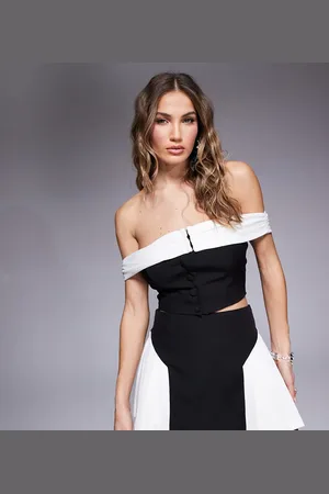 Kaiia Top de sastre monocromático con escote Bardot en contraste exclusivo de x Sasha Corte (parte de un conjunto)