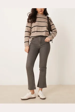 ASOS Vaqueros de campana capri marrones con acabado sobretintado de