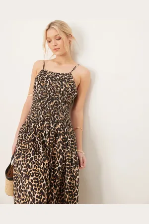 Iisla & Bird Vestido playero largo con estampado de leopardo y detalles fruncidos de