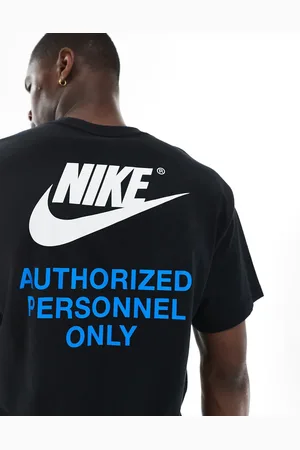 Nike Camiseta negra extragrande con estampado gráfico en la espalda de