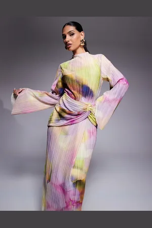 ASOS Vestido largo en tonos pastel plisado de manga larga con estampado difuminado y detalle drapeado de