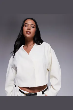 ASOS Americana corta color de tejido texturizado de Curve (parte de un conjunto)-Neutro
