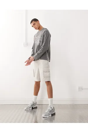 Karl Kani Pantalones cortos cargo hueso lavado de estilo retro de