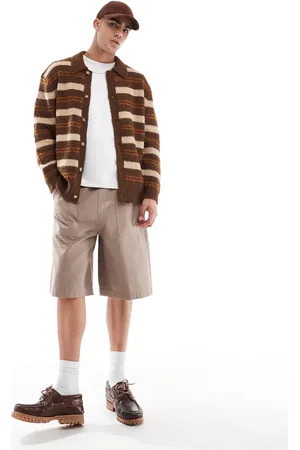 ASOS Pantalones cortos lavado de corte alargado con parche estilo worker de tejido texturizado de