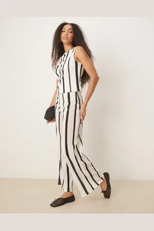 ASOS Pantalones blancos a rayas negras semitransparentes de pernera ancha de croché texturizado de (parte de un conjunto)-Multicolor