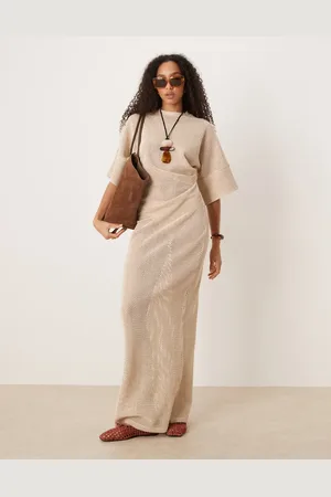 ASOS Vestido midi color estilo camiseta con cintura recogida de croché de -Neutro