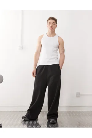 Weekday Joggers negros de pernera ancha y corte ultragrande de