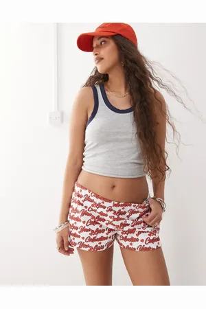 COLLUSION Pantalones muy cortos blancos con estampado gráfico "Love You" de