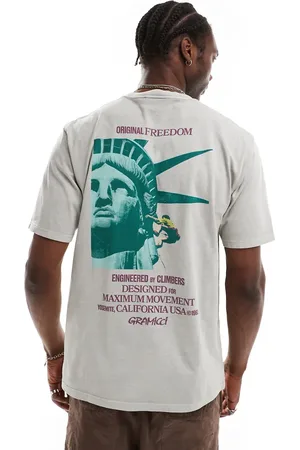 Gramicci Camiseta color pizarra con estampado gráfico de la Estatua de la Libertad de -Beis neutro
