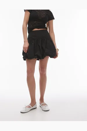 Topshop Minifalda negra abullonada con diseño escalonado de tafetán de