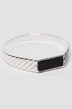 ASOS Anillo tipo sello con piedra negra chapado en plata de ley de