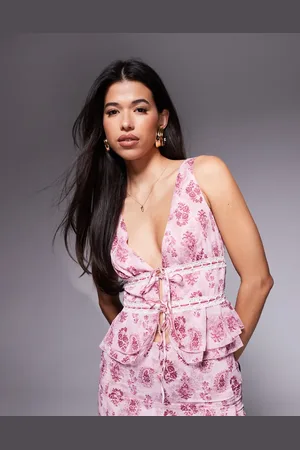 Princess Polly Top rosa con lazada delantera y estampado floral y de cachemir de chifón de (parte de un conjunto)-Morado