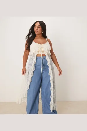 ASOS Top de tirantes de corte alargado con abertura delantera de encaje de ASOS DESIGN Curve