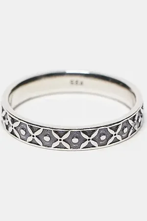 ASOS Anillo de banda con detalles en relieve de plata de ley de