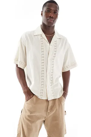 JACK & JONES Camisa color crema con cuello de solapas y aplicaciones florales de -Blanco