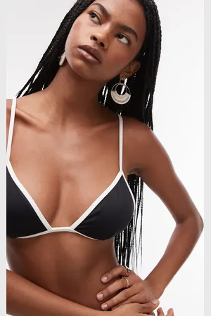 ARKET Top de bikini triangular con detalles fruncidos y ribetes color crema en contraste Mix & Match de