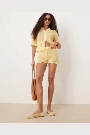 ASOS Pantalones cortos pastel de punto de croché de