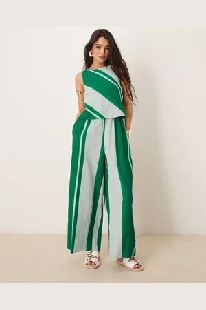 ASOS Mono largo verde y blanco a rayas con espalda descubierta y diseño de doble capa de -Multicolor