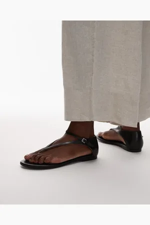 MANGO Sandalias negras con talón cerrado de cuero de