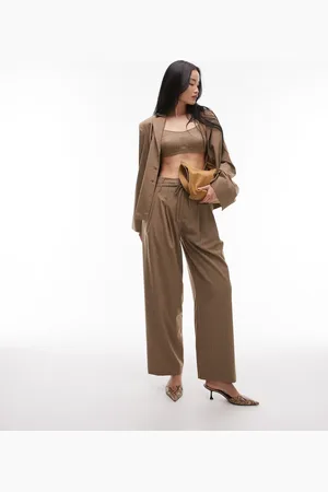 ASOS Pantalones color camel de pernera ancha con raya diplomática y pinzas de -Azul