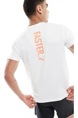 PUMA Camiseta blanca con estampado gráfico "Faster" de