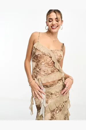 Miss Selfridge Top de tirantes con estampado de serpiente y volantes asimétricos en el bajo de (parte de un conjunto)