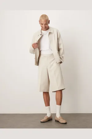 ASOS Pantalones cortos de vestir color de corte estilo bermuda con cinturilla elástica de (parte de un conjunto)-Neutro
