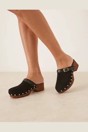 ASOS Zuecos negros de ante con puntera cerrada y tachuelas Miles de