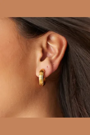 Accessorize Pendientes de aro chapados en oro con diseño estriado de la colección Z de