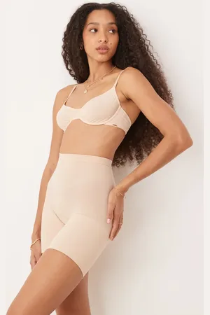 Spanx Pantalones cortos sin costuras Seamless Power de - neutro