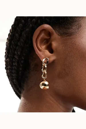 8 Other Reasons Pendientes largos con diseño de cadena y esfera chapados en oro de