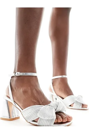 Glamorous Sandalias plateadas de tacón medio con lazo exclusivas de