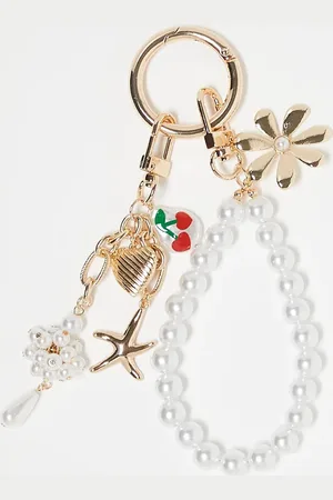 Reclaimed Charm para bolso con perlas y detalle floral de