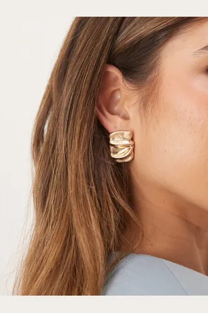 ASOS Pendientes de botón dorados efecto desgastado con acabado fundido y diseño cuadrado de