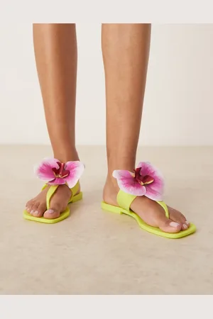 ASOS Sandalias verde de goma con detalle de orquídea Flutter de