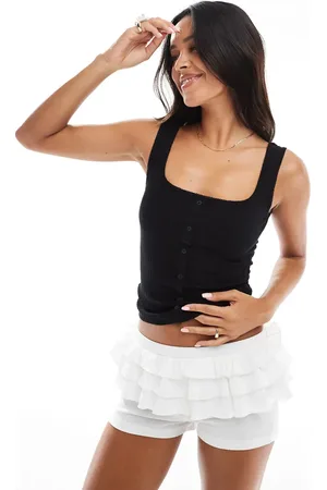 Miss Selfridge Camiseta negra acanalada sin mangas con botones de