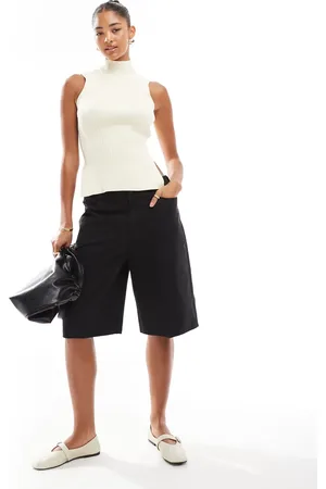 ASOS Pantalones cortos de corte alargado estilo bermudas de
