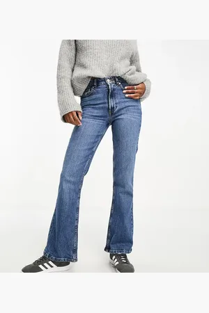 ASOS Vaqueros de campana de ASOS DESIGN Petite