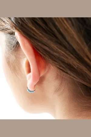 Kingsley Ryan Pendientes de aro de 10 mm de plata de ley con cuentas turquesas de -Plateado