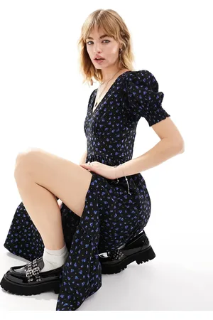 Daisy Street Vestido de tarde midi con estampado de florecitas y cuello de pico de