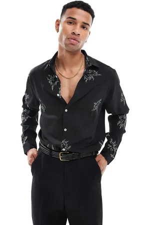 ASOS Camisa negra holgada con estampado de corazones de
