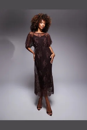 Never Fully Dressed Vestido semilargo marrón chocolate de encaje Tilly de