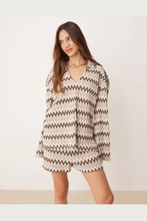 ASOS Pantalones muy cortos marrones a rayas chevrón de (parte de un conjunto)-Multicolor
