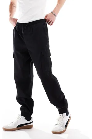New Look Pantalones cargo negros con bajos ajustados de